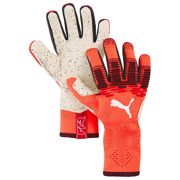 フューチャー グリップ アルティメット NC

042121-01
グローイングレッド