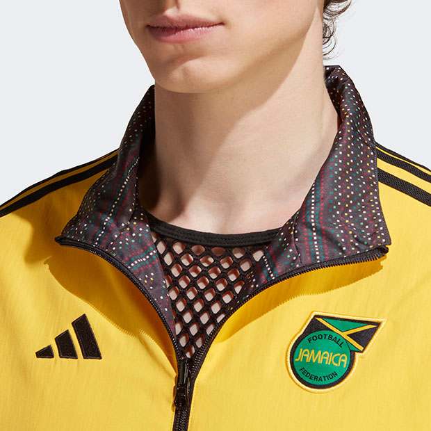 新品　バレンシア アンセムジャケット Adidas