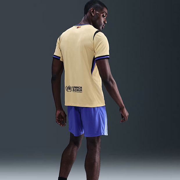 サッカー　バルセロナ　03-04 ナイキ　ユニフォーム NIKE FCバルセロナFCBバルサ03-04 レプリカユニフォーム - メルカリ